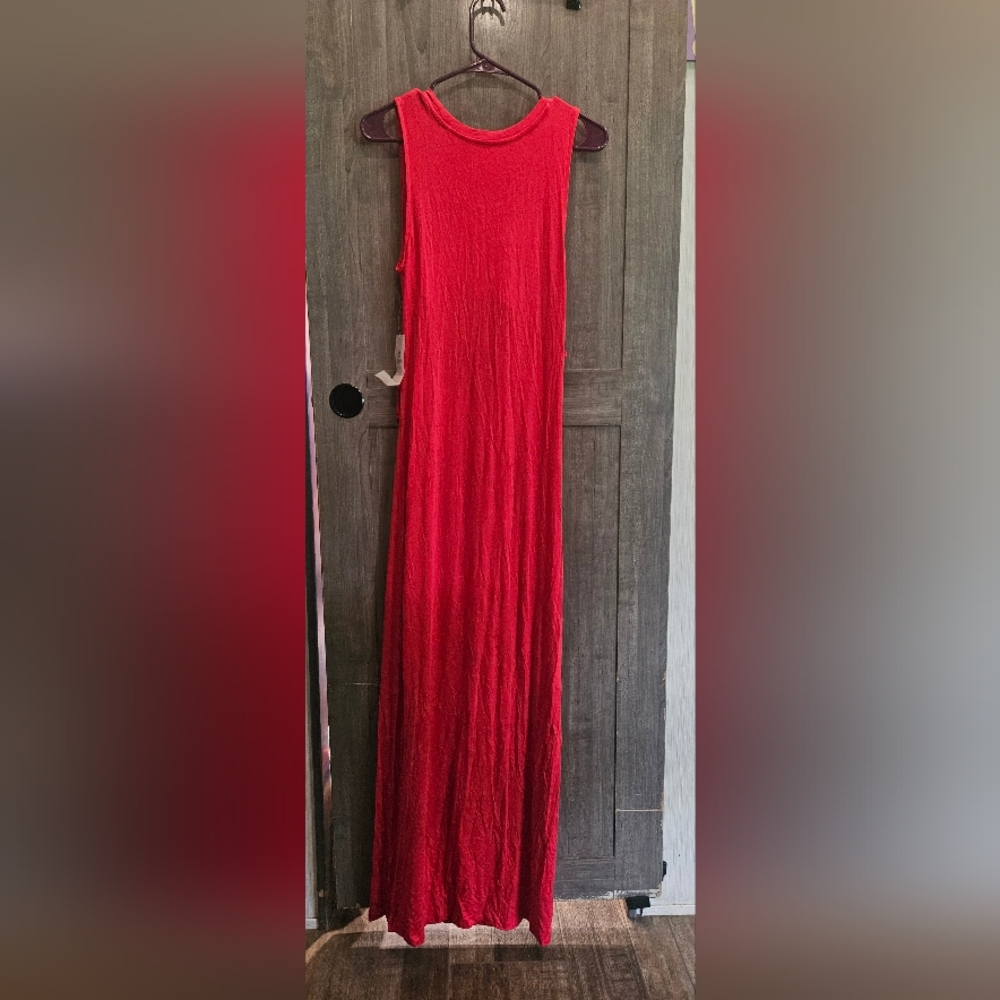 Red‎ Sleeveless Maxi Cutout Dress